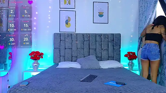 Soffia Konig  online show from March 30, 2026, 12:17 pm