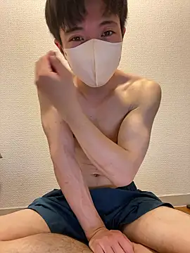 Yuma0718 online show from June 23, 2026, 1:53 pm