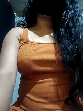 DiyaRoy49 online show from December 20, 2025, 9:38 am