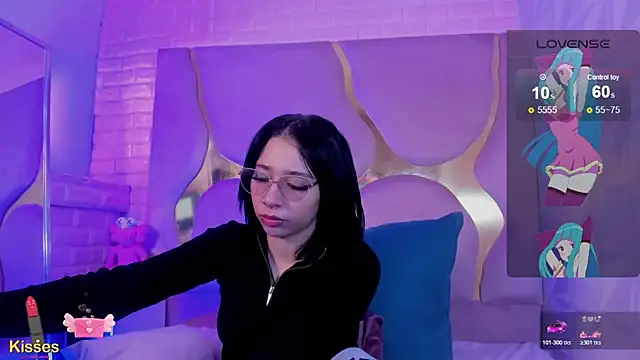 Niina Sissy online show from May 20, 2026, 3:56 am