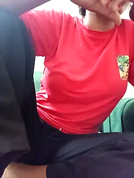 kissujaan online show from September 24, 2025, 6:22 pm