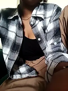 kissujaan online show from October 3, 2025, 3:25 am