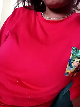 kissujaan online show from October 11, 2025, 6:56 am