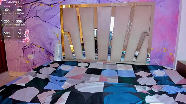 Elowen Clark online show from October 23, 2025, 7:56 pm