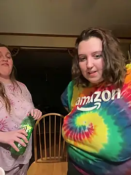 vanessraine online show from January 18, 2026, 9:35 am