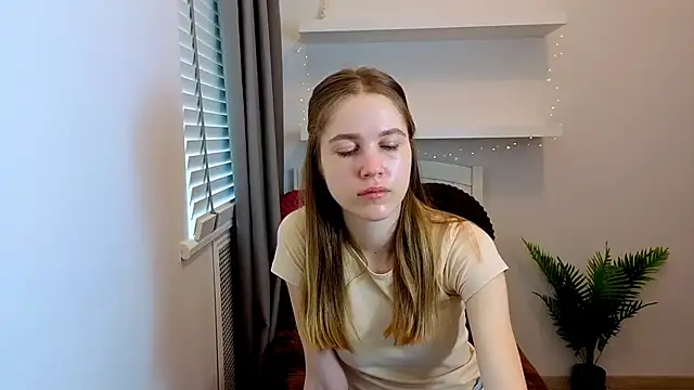 Spicy Lexi online show from May 7, 2026, 6:19 am