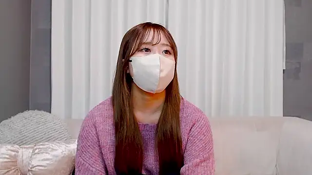 Snapshot of _YUI_CHAN_ chatting on February 16, 2026, 11:06 am YUI CHAN online show from February 16, 2026, 11:06 am