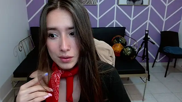 Adhara Kitten online show from November 21, 2025, 1:54 pm