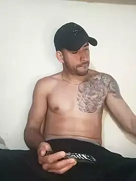 Alexsexygamer online show from November 12, 2025, 3:01 pm