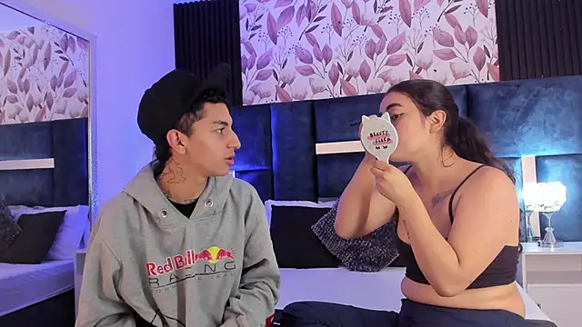 Snapshot of NickandAbby_ chatting on February 8, 2026, 12:41 pm NickandAbby online show from February 8, 2026, 12:41 pm