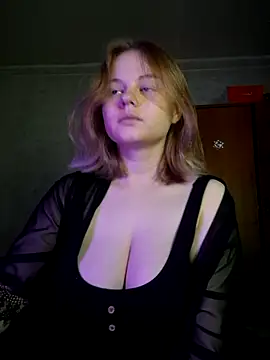 Snapshot of SlipperSherry chatting on November 1, 2025, 8:44 pm SlipperSherry online show from November 1, 2025, 8:44 pm