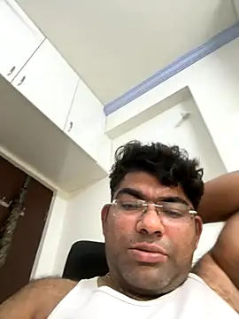 Snapshot of TELUGU-HYDDICK4u chatting on November 3, 2025, 7:53 am TELUGU-HYDDICK4u online show from November 3, 2025, 7:53 am