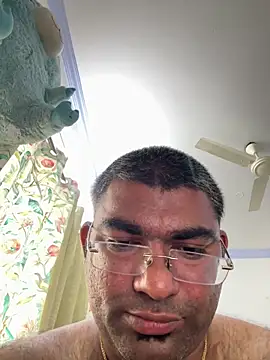 Snapshot of TELUGU-HYDDICK4u chatting on February 9, 2026, 5:55 am TELUGU-HYDDICK4u online show from February 9, 2026, 5:55 am