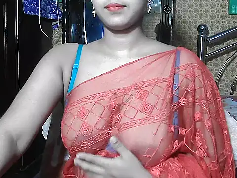 Snapshot of jui- chatting on October 9, 2025, 4:16 pm jui- online show from October 9, 2025, 4:16 pm