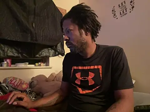 viceutk1 online show from February 22, 2026, 5:19 am