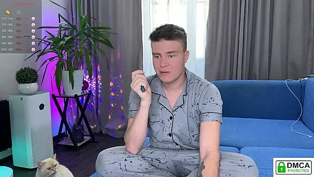 holy eggs 02 online show from September 17, 2025, 4:58 am