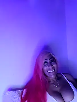 Snapshot of iamlalamilano chatting on February 1, 2026, 5:55 pm iamlalamilano online show from February 1, 2026, 5:55 pm