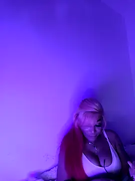 Snapshot of iamlalamilano chatting on February 19, 2026, 3:41 pm iamlalamilano online show from February 19, 2026, 3:41 pm