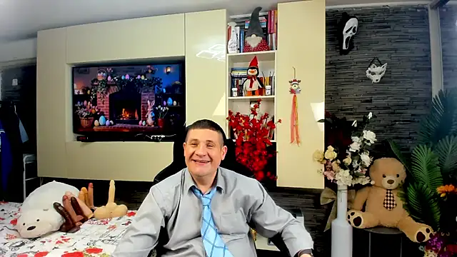 SpartacusDaddy48 online show from April 5, 2026, 4:48 pm