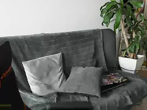 Vbenz28 online show from January 11, 2026, 3:39 pm