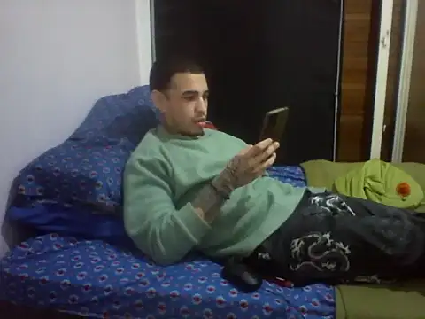 Amorrochyz online show from September 20, 2025, 5:30 am