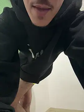 HitShelf online show from March 1, 2026, 8:22 pm