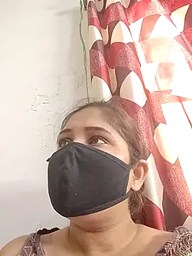 Snapshot of Ruhi_07 chatting on May 5, 2026, 4:31 am Ruhi 07 online show from May 5, 2026, 4:31 am
