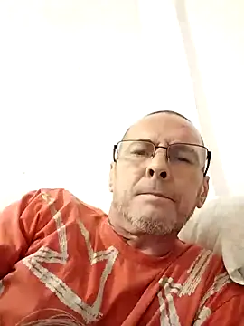 pakillobcn online show from October 17, 2025, 8:33 pm