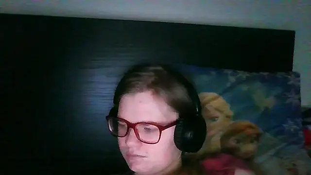 Moonolighta online show from November 8, 2025, 1:22 pm