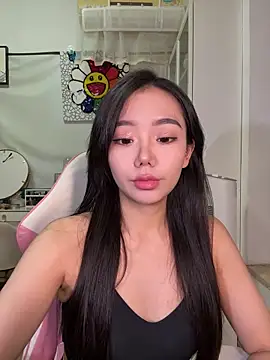 jiajia L online show from October 23, 2025, 2:27 pm