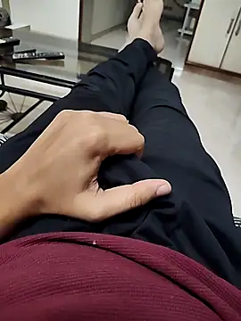 Ritesh08679 online show from December 5, 2025, 6:48 pm