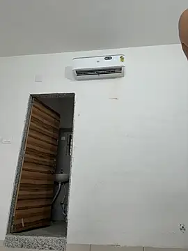 Snapshot of Lusty_Desi chatting on September 29, 2025, 1:44 am Lusty Desi online show from September 29, 2025, 1:44 am