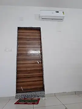 Lusty Desi online show from March 28, 2026, 7:52 am