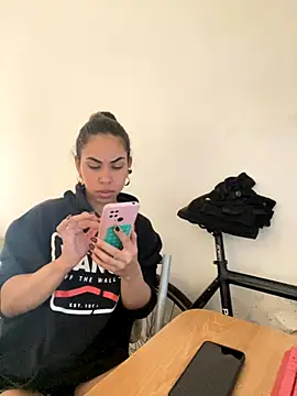 jessens144 online show from September 10, 2025, 3:34 pm