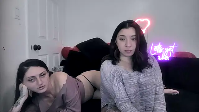 torithequeen online show from February 8, 2026, 2:37 am