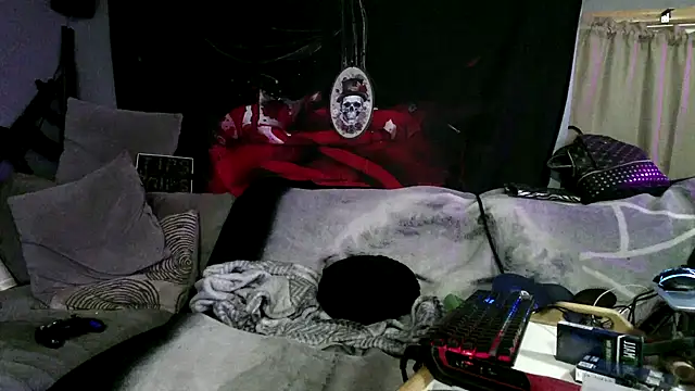 Splash Queen420 online show from November 10, 2025, 4:44 am