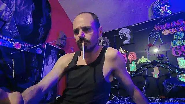 Splash Queen420 online show from April 14, 2026, 2:06 am