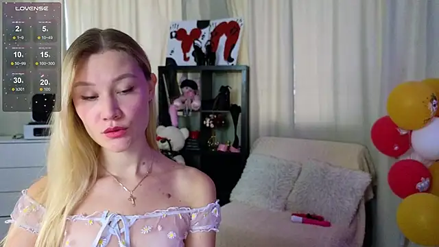  Anna Nolan  online show from September 9, 2025, 6:46 am