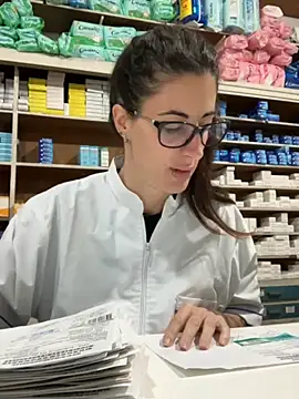 ferchule7 online show from September 10, 2025, 4:29 pm