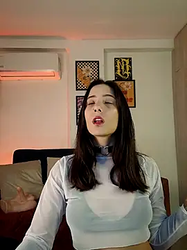 Snapshot of mishelkrave_ chatting on October 18, 2025, 1:08 am mishelkrave  online show from October 18, 2025, 1:08 am