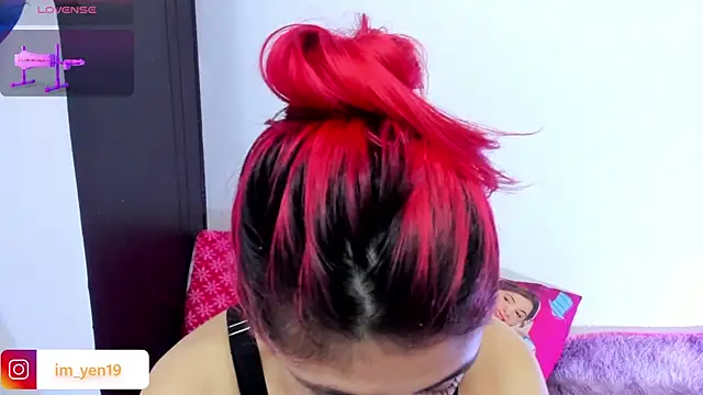 Snapshot of adahraa_younng chatting on October 20, 2025, 10:54 pm adahraa younng online show from October 20, 2025, 10:54 pm