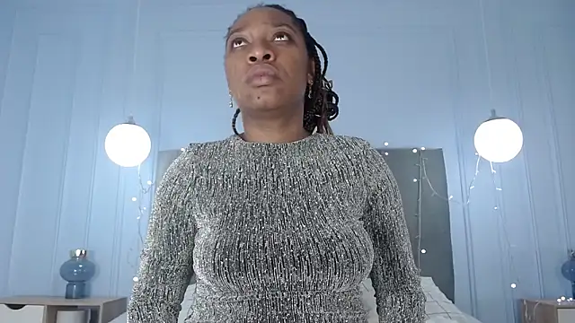 NatashaSilver online show from September 19, 2025, 1:45 pm