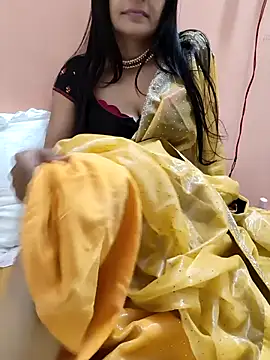 Shalu G online show from October 3, 2025, 7:00 pm