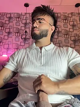 King Draven3 online show from February 24, 2026, 7:34 pm