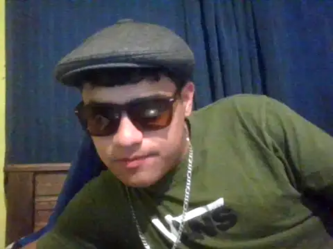 juanfritaa21 online show from September 19, 2025, 10:54 pm