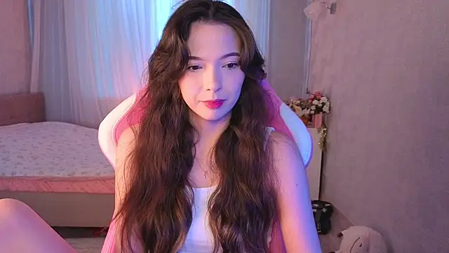 Snapshot of yuna_sunshy chatting on May 7, 2026, 2:06 am yuna sunshy online show from May 7, 2026, 2:06 am
