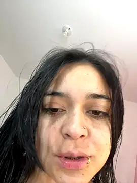 Emily Rivers  online show from November 16, 2025, 4:45 pm