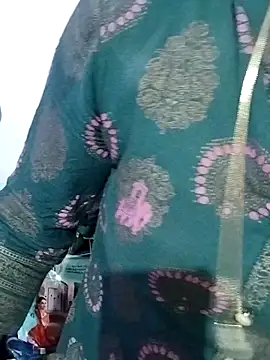 Snapshot of Varsha21 chatting on September 29, 2025, 1:49 pm Varsha21 online show from September 29, 2025, 1:49 pm