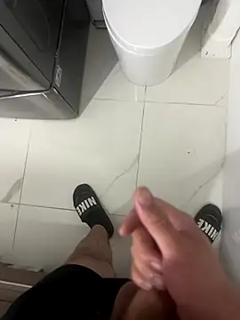 Snapshot of Spartacus514 chatting on September 16, 2025, 6:36 am Spartacus514 online show from September 16, 2025, 6:36 am