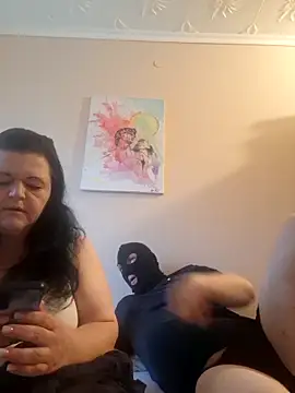 Snapshot of BlacReign chatting on October 12, 2025, 3:00 pm BlacReign online show from October 12, 2025, 3:00 pm